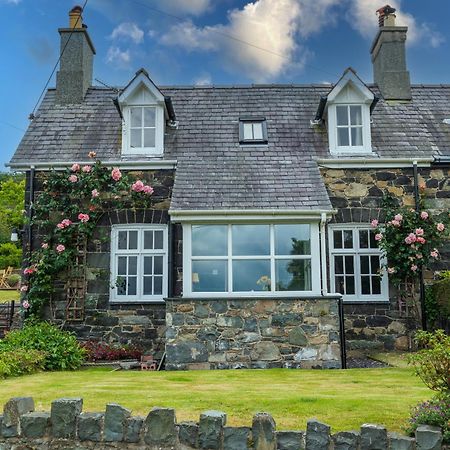 Uwch-Y-Mor Villa คลานแวร์เว็คคัน ภายนอก รูปภาพ